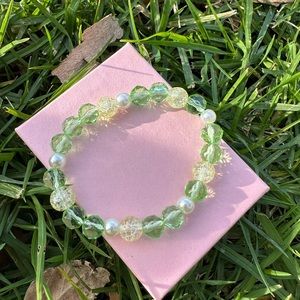 Beadedstretchy Bracelet made by me,gift for her,with gift box.